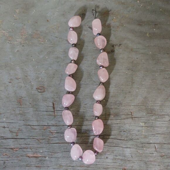 Y2K /New Pink Quartz & Genuine Gray Peacock Pearls Chunky Necklace 17" - Picture 4 of 4